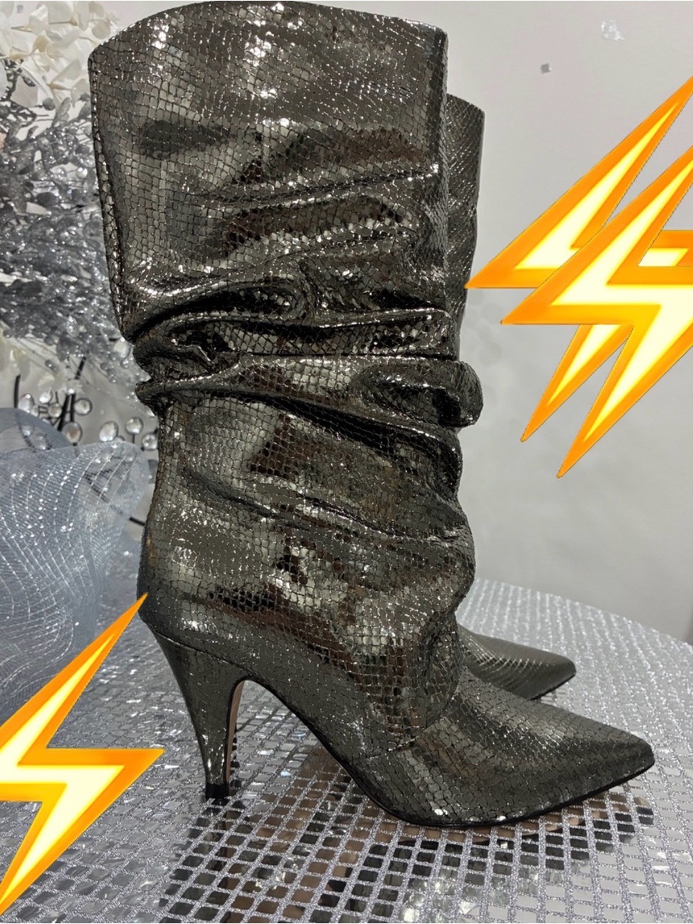 ❤️❤️Marc Fisher❤️❤️Metallic Black Snakeskin Pointed-Toe Slouch Boots